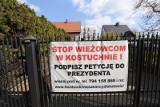 "Stop wieżowcom w Kostuchnie". Miasto wydało zgodę, mieszkańcy nie ustają w sprzeciwie. Sprawa trafi do sądu