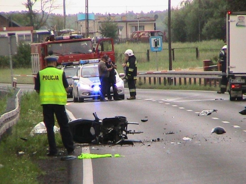 Wypadek w Zbiersku. Nie żyje 47-letni kierowca motoroweru