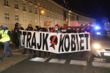 W poniedziałek kolejne protesty we Wrocławiu: Chcemy państwa, a nie draństwa!