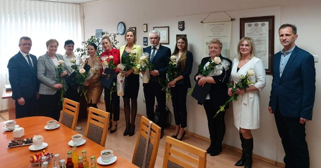 Pracownicy służby zdrowia w Starostwie Powiatowym w Chełmnie odebrali nagrody z okazji Światowego Dnia Zdrowia