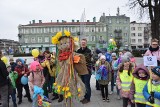 Przedszkolaki w Częstochowie witały wiosnę na placu Biegańskiego ZDJĘCIA