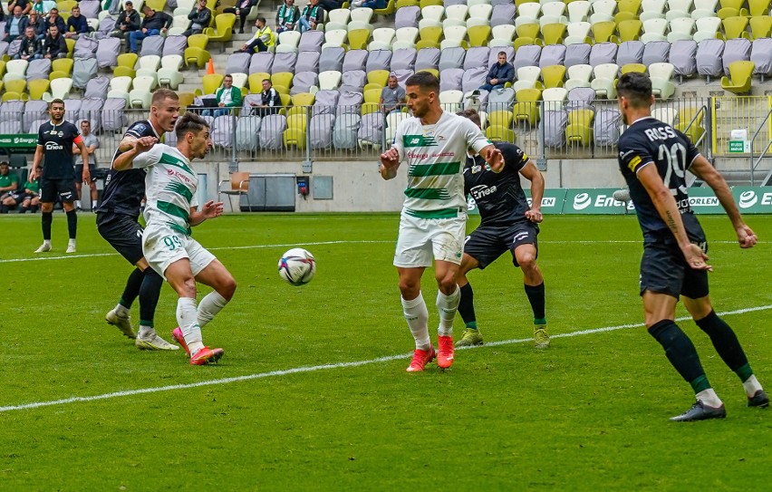 Lechia Gdańsk - Radomiak 28.08.2021 r. Oceniamy biało-zielonych po remisie na własne życzenie. Mateusz Żukowski znowu z błyskiem GALERIA