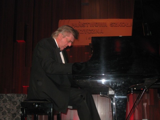 Piotr Paleczny wykonał po mistrzowsku utwory Fryderyka Chopina.