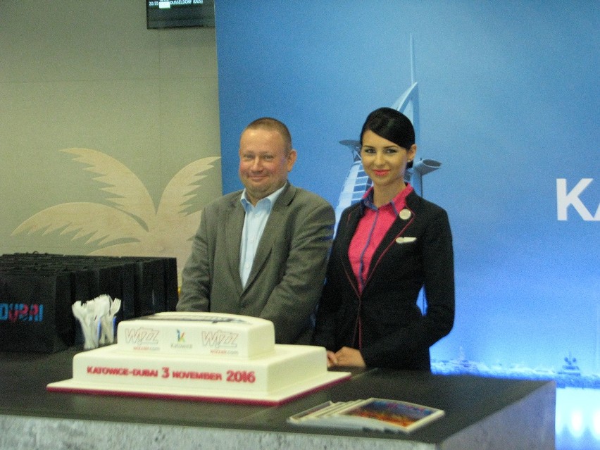 Oficjalna inauguracja lotów z Pyrzowic do Dubaju