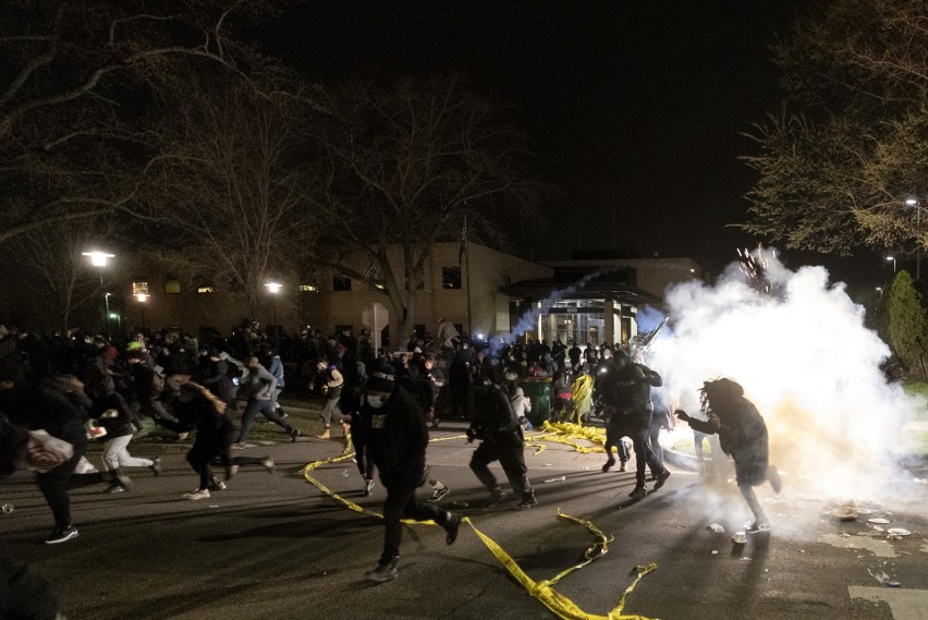 USA: Niepokoje w Minneapolis. Czarnoskóry Daunte Wright zginął z rąk policjanta. W maju 2020 roku w tym samym mieście zmarł George Floyd