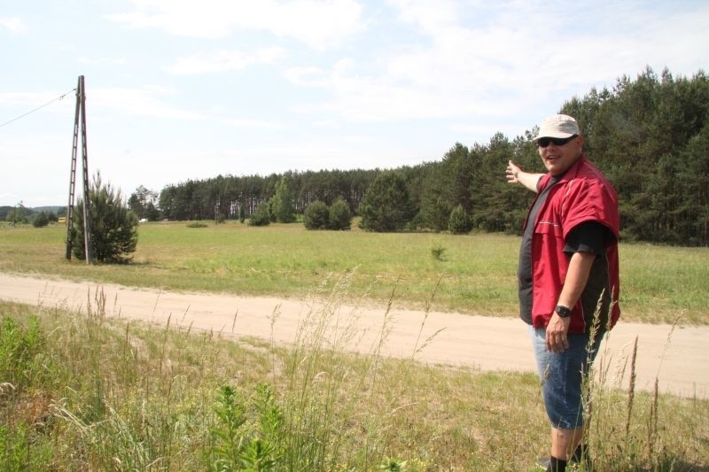 Porządkowanie terenu nad zalewem w Bolminie