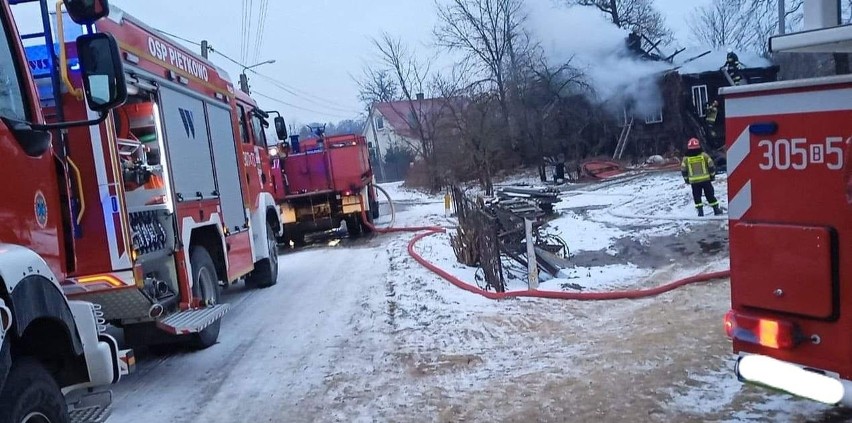 Zdrody Stare. Pożar domu w regionie. Jedna osoba poszkodowana