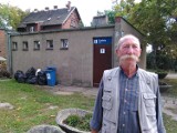 Poznań: Eksmisja do... kolejowej toalety