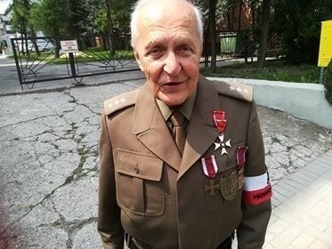 kpt. Marian Markiewicz w 2018 roku otrzymał Krzyż Walecznych...