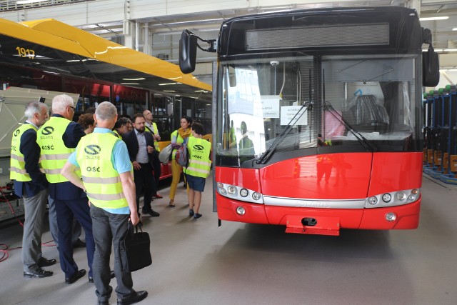 Jeden z nowych autobusów, które będą woziły pasażerów w Nowej Soli i okolicach