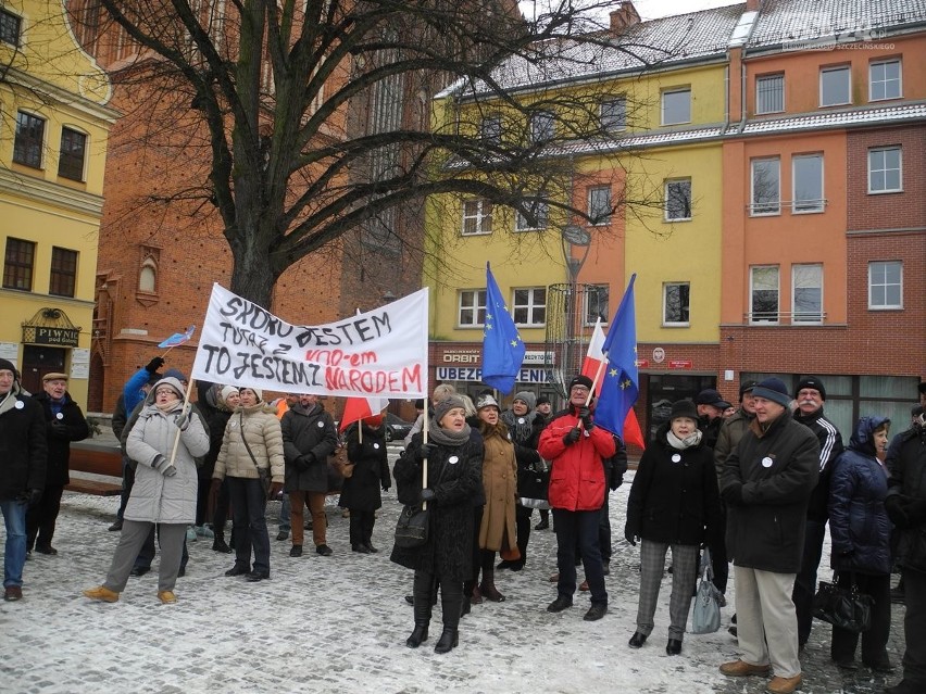 Manifestacja KOD w Stargardzie