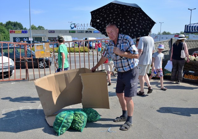 Zobacz, ile kosztowały warzywa i owoce na giełdzie w Sandomierzu w sobotę 23 lipca >>>