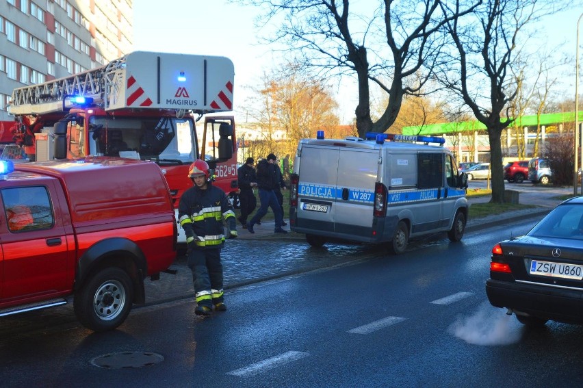 Zabójstwo w Świnoujściu? W mieszkaniu znaleziono zakrwawione zwłoki