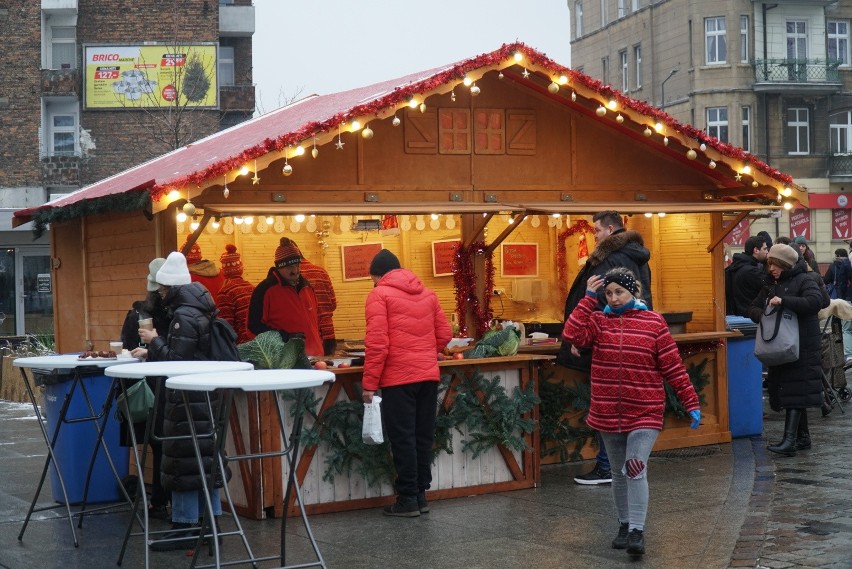 W sobotę, 3 grudnia, na rynku Łazarskim w Poznaniu odbył się...