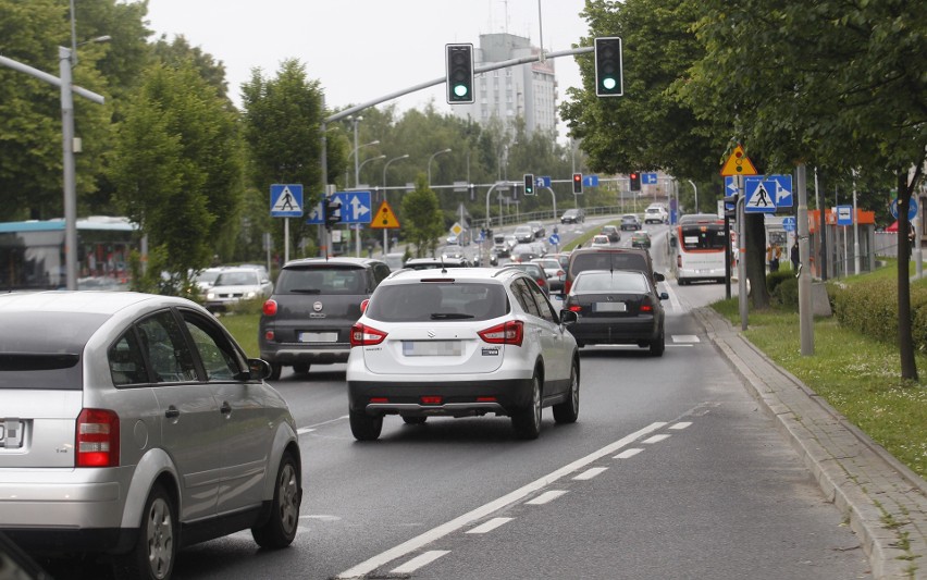 Buspasami w godzinach szczytu tak jeżdżą kierowcy w...