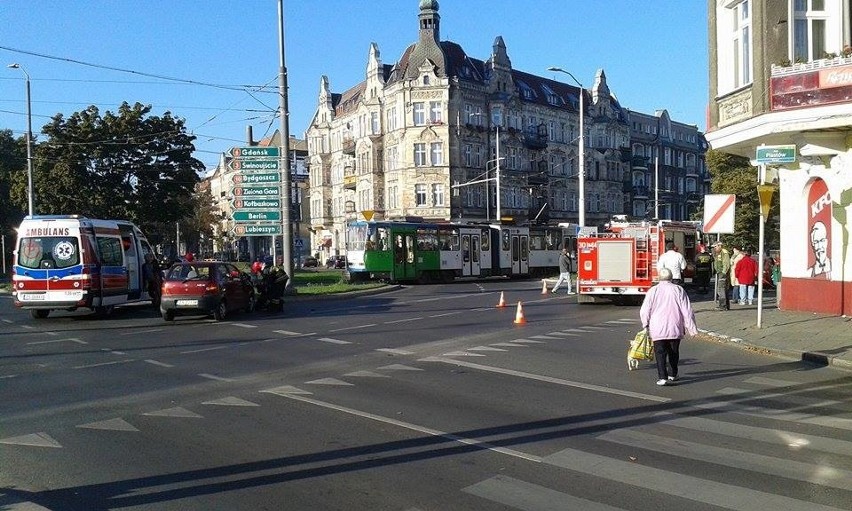 Wypadek na pl. Kościuszki. 4 osoby w szpitalu [zdjęcia]