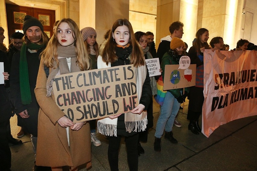 „A co z nami?” - protest Młodzieżowego Strajku Klimatycznego