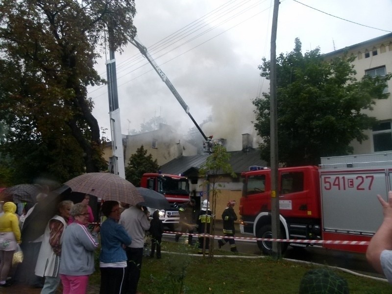 Pożar w Tomaszowie przy ul. Piłsudskiego