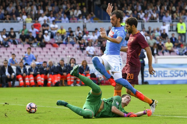 Szczęsny wraca z Neapolu z kompletem punktów. Napoli 1:3 Roma.