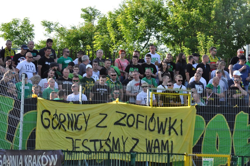 2. liga. Jak piłkarze Garbarni Kraków pokonali na własnym boisku lidera tabeli GKS 1962 Jastrzębie [ZDJĘCIA]