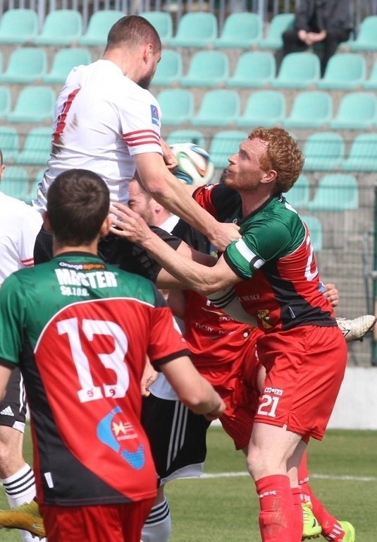 GKS Tychy przegrywał na własnym boisku z Chojniczanką 0:1 po...