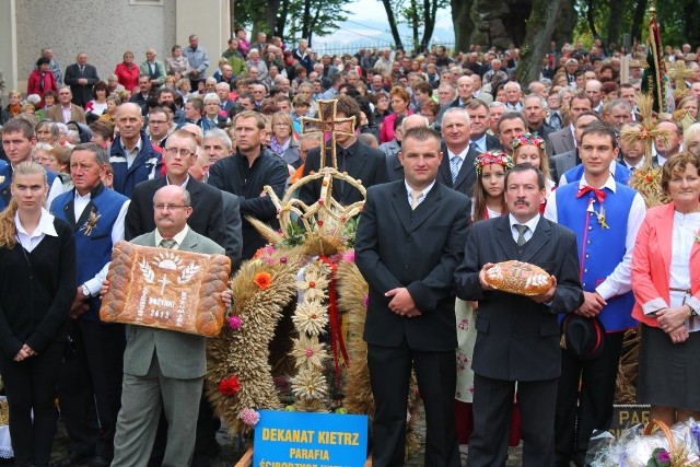 Spotkanie na Górze św. Anny było okazją do rozmów gospodarzy na temat tegorocznych zbiorów.