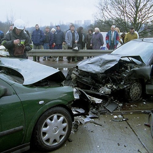 Codziennie na drogach w całym kraju dochodzi do kilkudziesięciu stłuczek i kolizji.