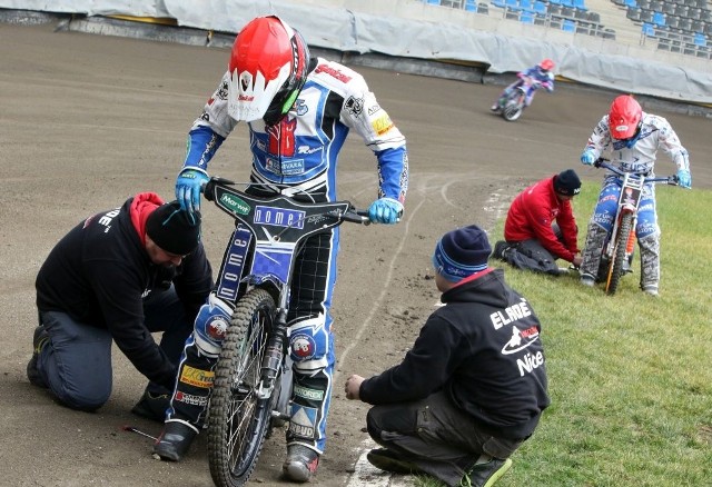 Adrian Miedziński w czwartek chce spróbować sił na motocyklu.