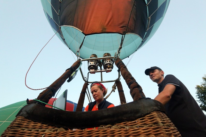 Zawody balonowe w Nałęczowie. Balony poszły w górę [DUŻO ZDJĘĆ]