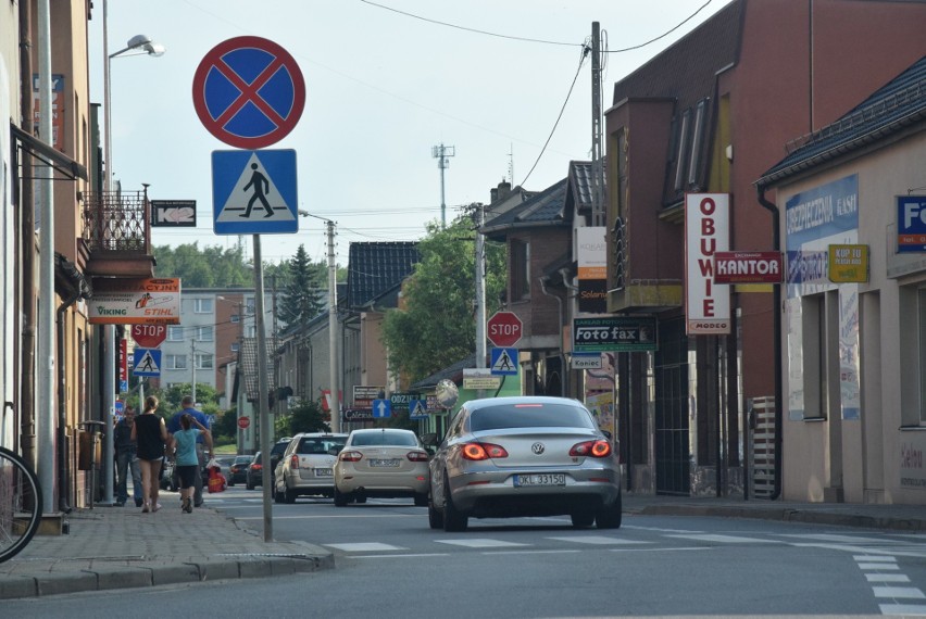 Droga wylotowa z placu Grunwaldzkiego, czyli z rynku w...