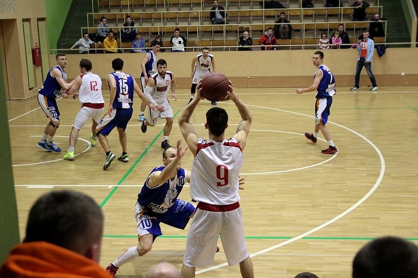 Mecz 3. ligi AKM Włocławek - Noteć 1938 Inowrocław 87:75