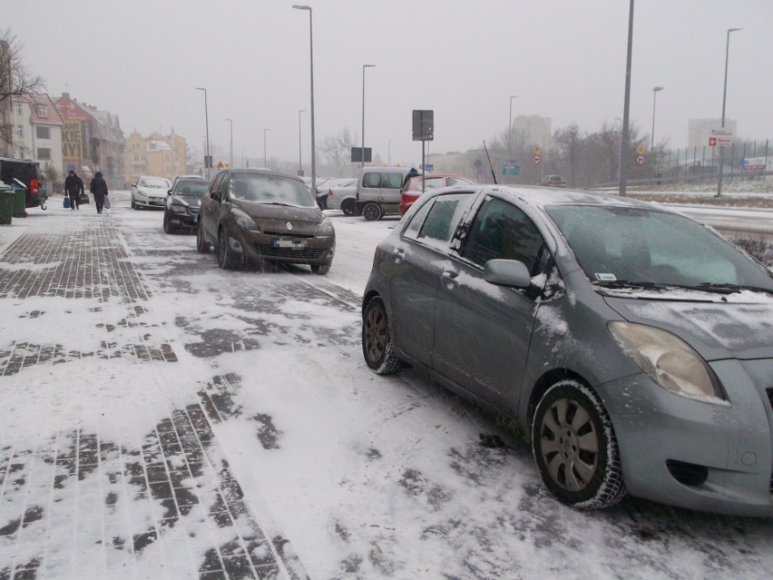 Osób, które parkują gdzie popadnie nie brakuje. Jeżeli macie...