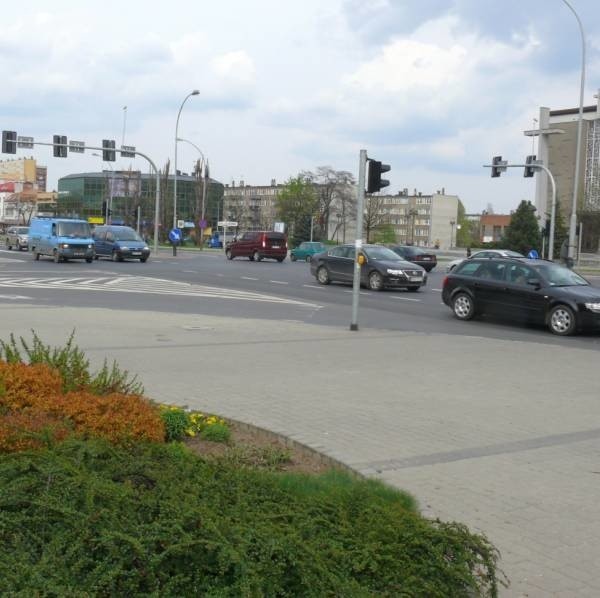 Od tego skrzyżowania z ulicą Popiełuszki rozpocznie się remont Alej Jana Pawła II.