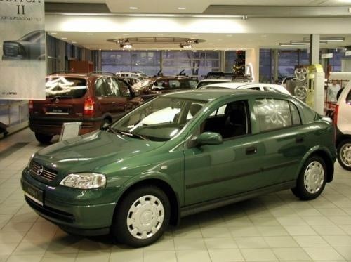 Fot. Irek Drożański: W marcu najchętniej kupowanymi w Polsce samochodami osobowymi były auta Opla.