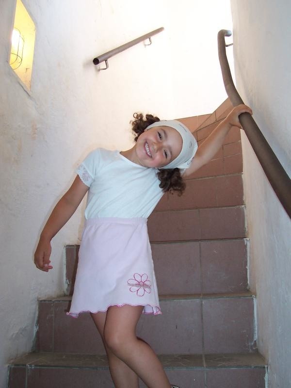 Oliwia Baldy z Opola (4 lata). Wyślij sms o treści MALUCH780...