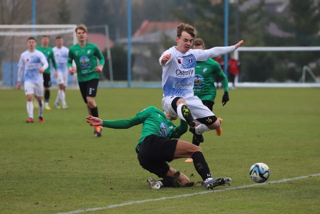 Olimpia Zambrów zremisowała na własnym boisku z Pelikanem Łowicz 1:1