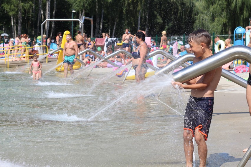 Aqua aerobik i inne atrakcje Kąpieliska Leśnego w Gliwicach ZDJĘCIA