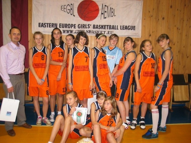 Dla koszykarek MUKS Unia Basket udział w lidze to ogromna przygoda, nie tylko sportowa.