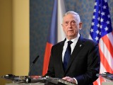 Protesty w USA. Były sekretarz obrony James Mattis: Prezydent Donald Trump dzieli Amerykanów