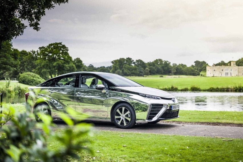 Toyota Mirai...