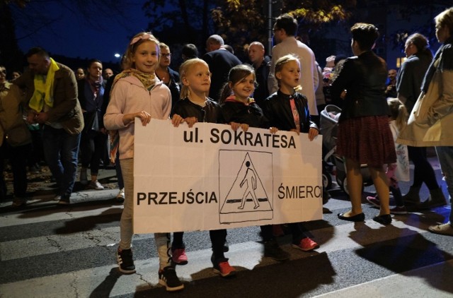 Warszawa, Bielany: Wypadek na Sokratesa. Protest przeciwko zabijaniu pieszych na drogach