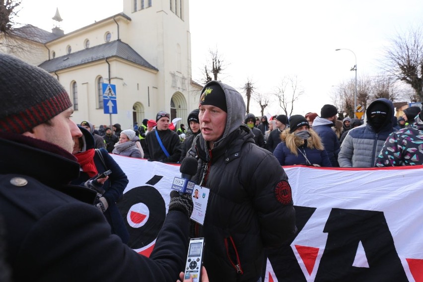 III Marsz Pamięci Żołnierzy Wyklętych w Hajnówce 2018. Policja użyła siły (zdjęcia, wideo)