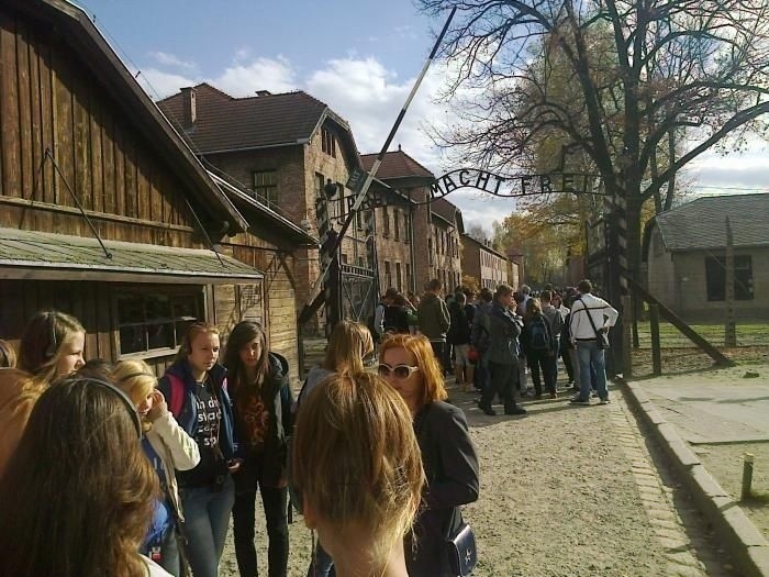 Każdego roku KL Auschwitz odwiedza 1,3 mln turystów