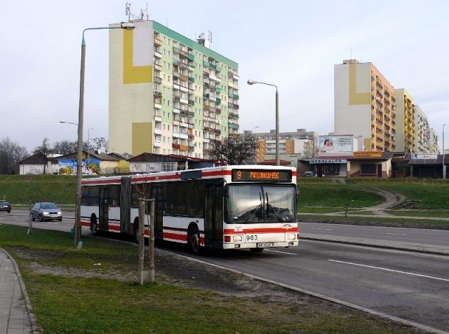 Bezpłatne autobusy odwiozą uczestników miejskiej imprezy sylwestrowej z placu Jagiellońskiego między innymi na osiedle Prędocinek.