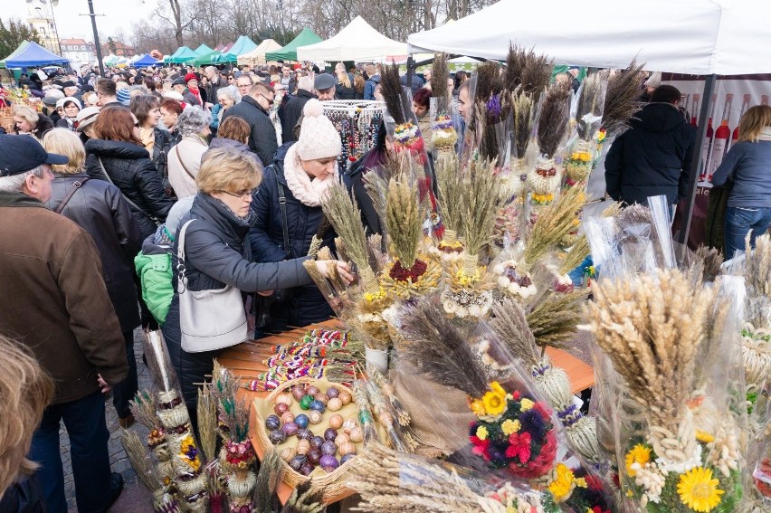 Jarmark Kaziukowy przyciągnął tłumy (zdjęcia)