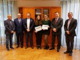 Stypendia Cementowni Odra przyznała stypendia dla studentek Wydziału Nauk Technicznych Państwowej Akademii Nauk Stosowanych w Nysie