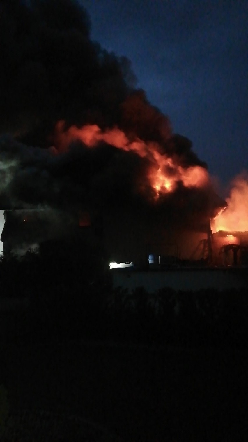 Pożar domu i warsztatu samochodowego w Wiśle