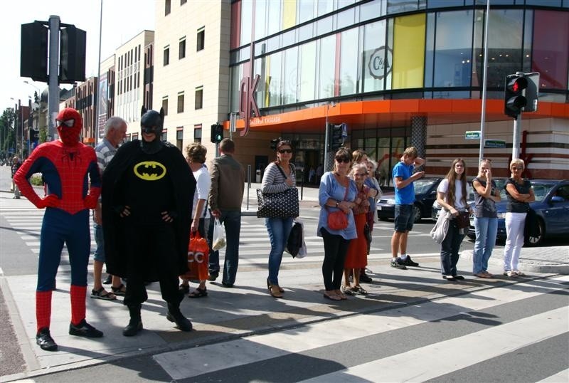 Batman i Spiderman na ulicach Szczecina