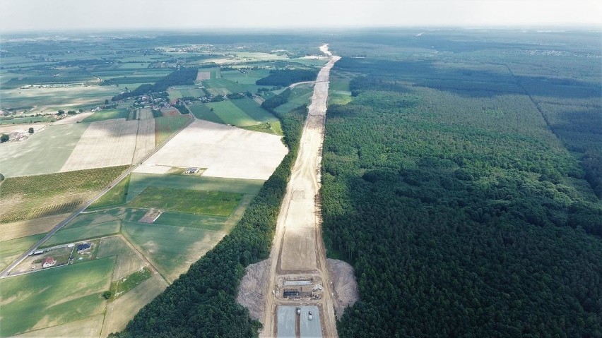 Trwa budowa trasy S5 w regionie. Odcinek od węzła...