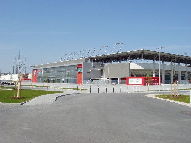 Audi Sportpark w Inglostadt - na tym obiekcie wzorowany ma być stadion planowany przy ul. Północnej w Opolu